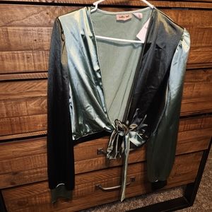 Large Buckle Silk Top